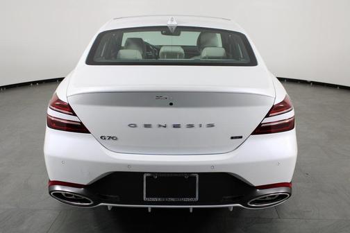 2025 Genesis G70 3.3T RWD Sport Advanced