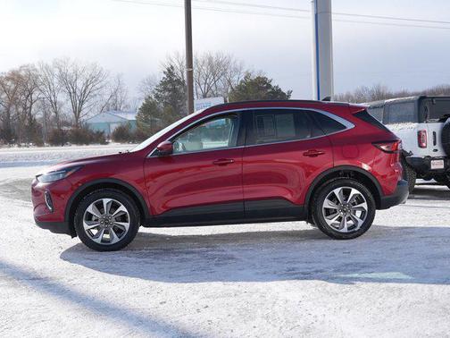 2023 Ford Escape Platinum