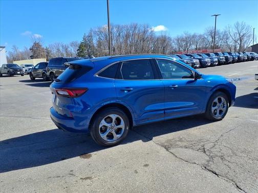 2023 Ford Escape ST-Line Select