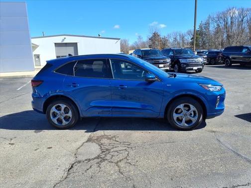 2023 Ford Escape ST-Line Select
