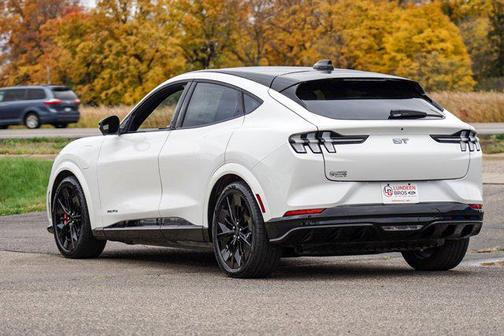 2025 Ford Mustang Mach-E GT