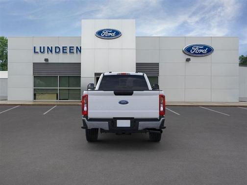 2025 Ford F-250 XLT