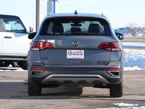 2023 Volkswagen Taos 1.5T SE