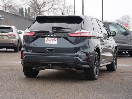 2022 Ford Edge ST Line