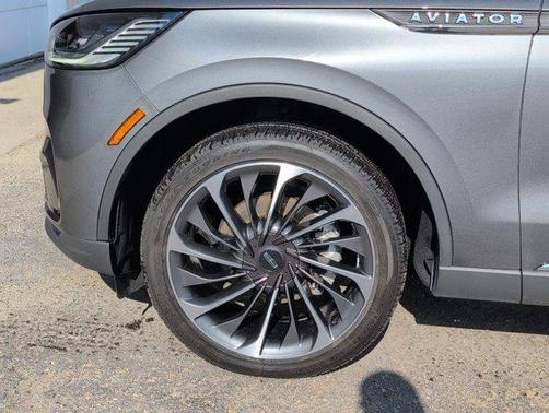 2025 Lincoln Aviator Reserve AWD