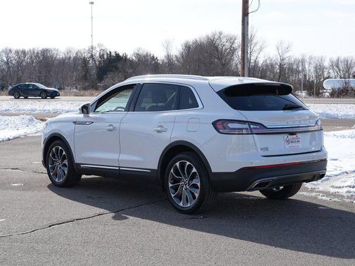 2023 Lincoln Nautilus Reserve