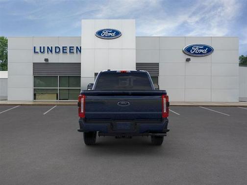 2024 Ford F-350 XLT