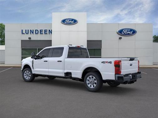 2025 Ford F-350 XLT