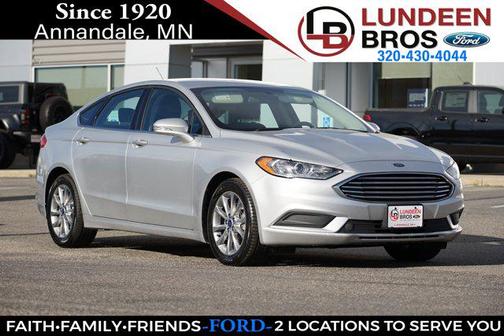 2017 Ford Fusion SE