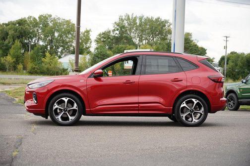2023 Ford Escape ST-Line Elite
