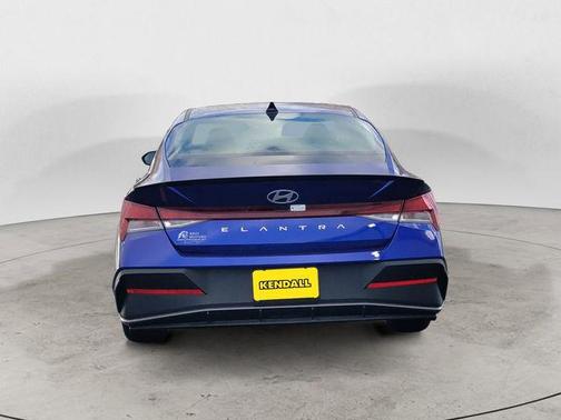 2025 Hyundai ELANTRA Sport