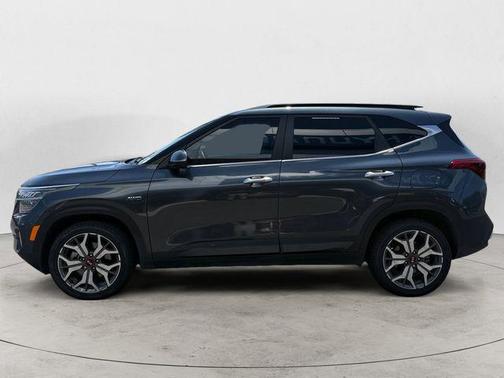 Gravity Gray 2021 Kia Seltos SX Turbo