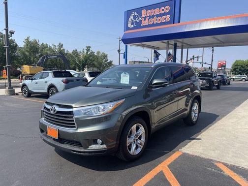 2016 Toyota Highlander Limited