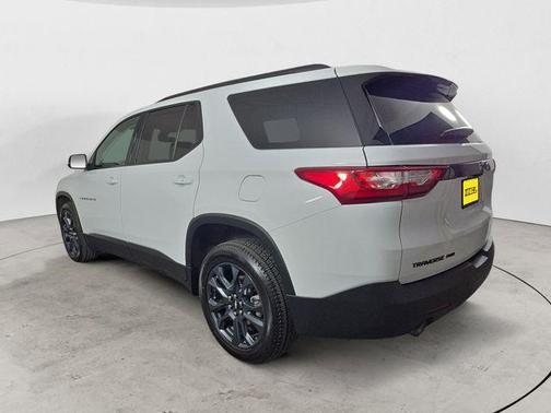 Summit White 2021 Chevrolet Traverse RS