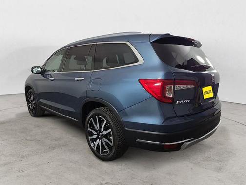 2019 Honda Pilot Touring 8-Passenger