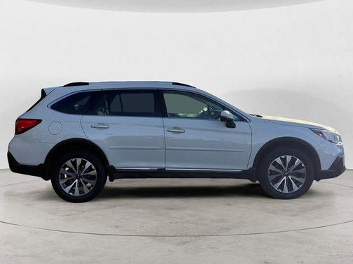 2019 Subaru Outback 3.6R Touring