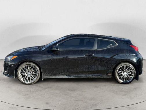 2020 Hyundai Veloster Base