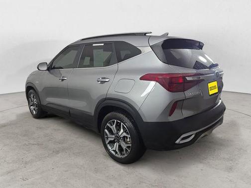 Steel Gray 2021 Kia Seltos EX