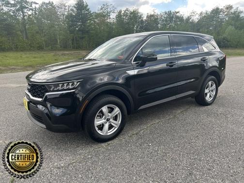 Ebony Black 2023 Kia Sorento LX