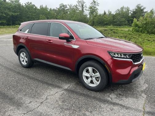 2023 Kia Sorento LX
