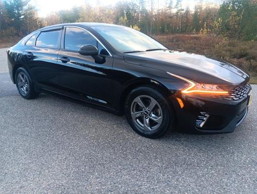 2023 Kia K5 LXS