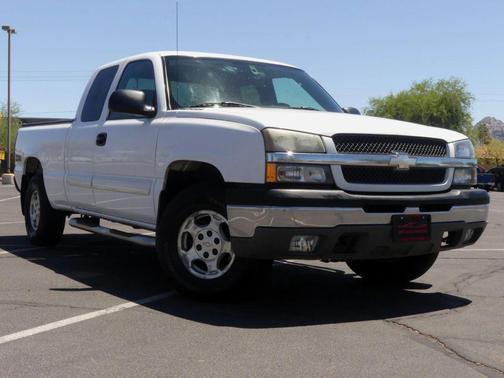 2004 Chevrolet Silverado 1500 LS Extended Cab