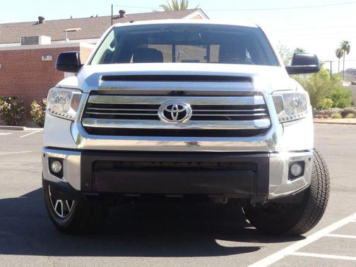 2016 Toyota Tundra SR5