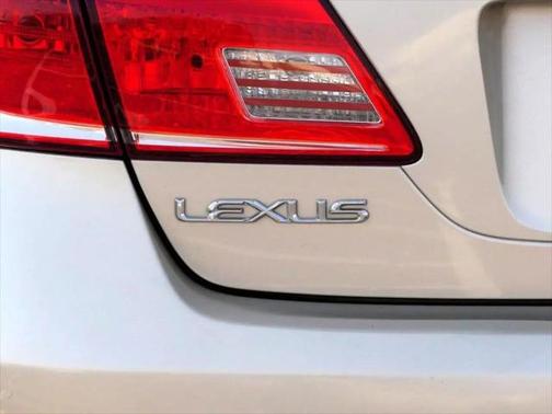 2010 Lexus ES 350 Base