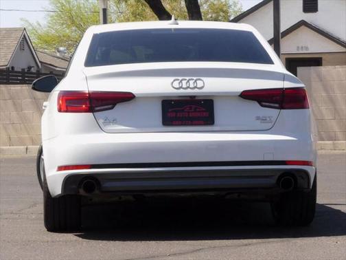 2017 Audi A4 Season of Audi ultra Premium