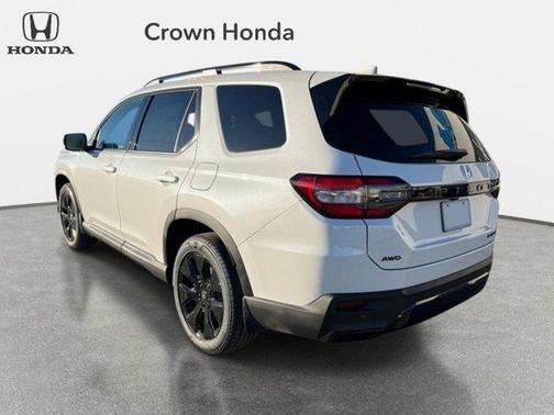 Platinum White Pearl 2026 Honda Pilot Black Edition
