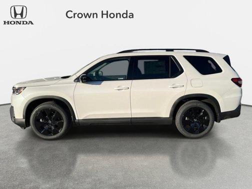 Platinum White Pearl 2026 Honda Pilot Black Edition