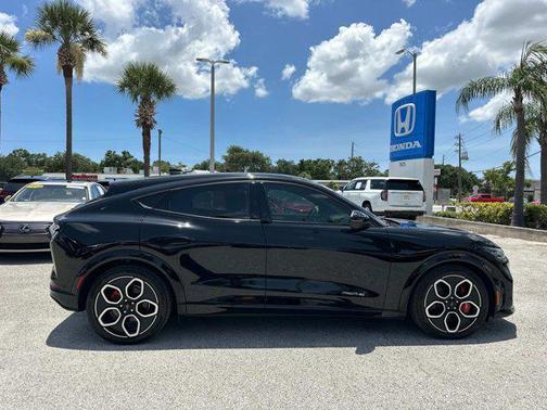 2024 Ford Mustang Mach-E GT