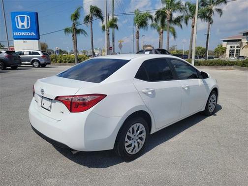 Super White 2019 Toyota Corolla LE