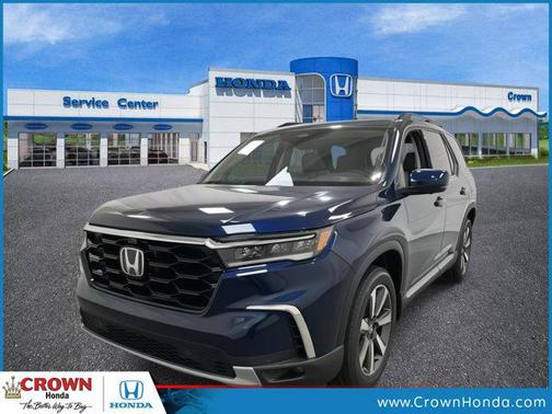 2025 Honda Pilot Touring 8-Passenger