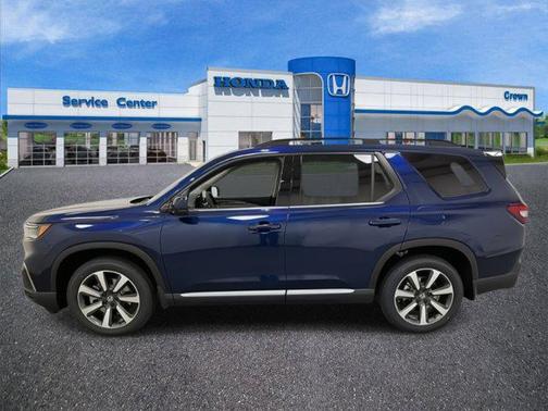 2025 Honda Pilot Touring 8-Passenger