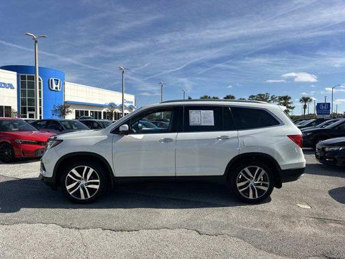 2017 Honda Pilot Touring