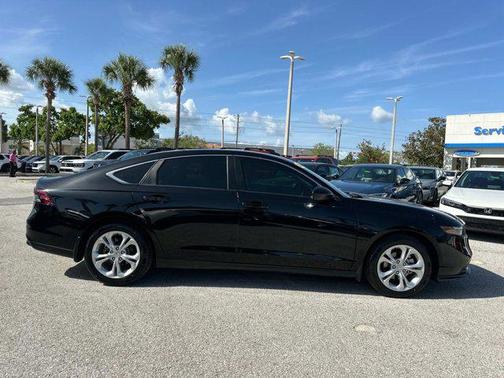 2023 Honda Accord LX 1.5T