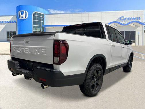 2025 Honda Ridgeline Black