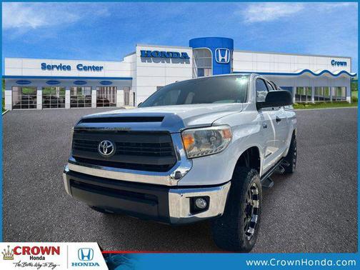 2014 Toyota Tundra SR