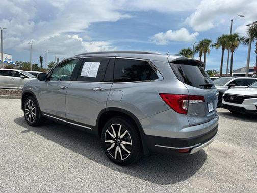 2021 Honda Pilot Touring 8-Passenger