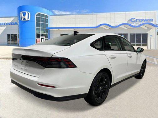 2025 Honda Accord Sport SE 1.5T