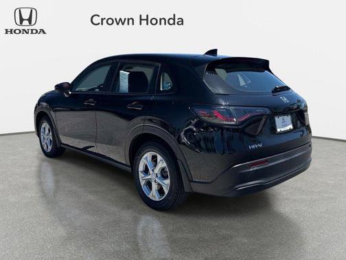 Crystal Black Pearl 2024 Honda HR-V LX