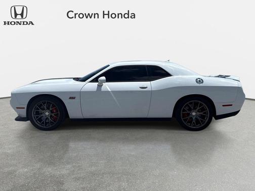 Bright White Clearcoat 2016 Dodge Challenger SRT 392