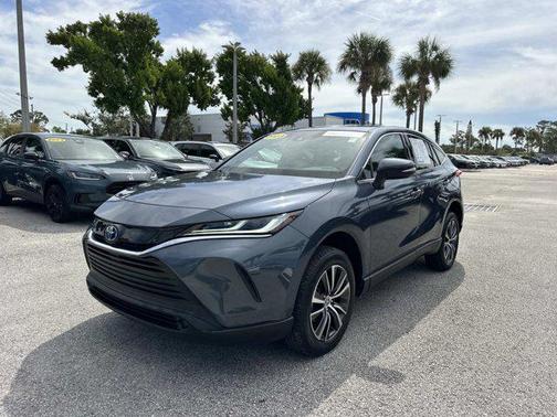 2023 Toyota Venza LE