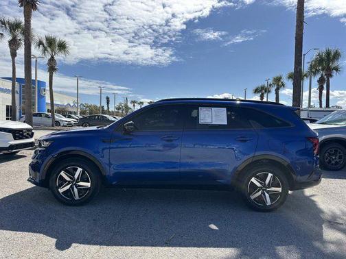 2022 Kia Sorento S