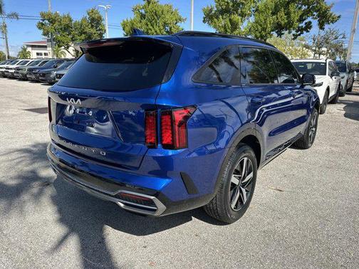 2022 Kia Sorento S