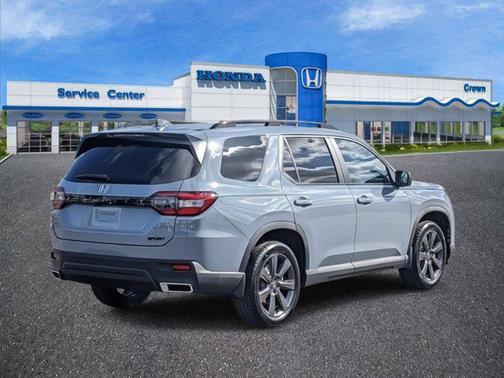 2025 Honda Pilot Sport