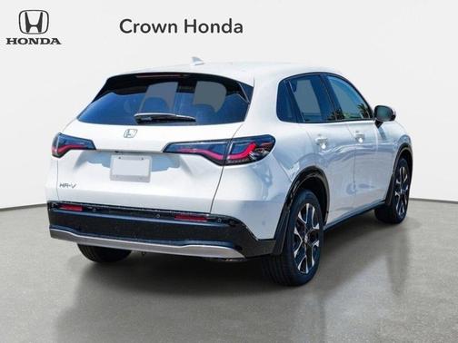Platinum White Pearl 2027 Honda HR-V EX-L