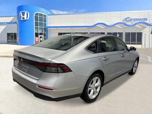 2025 Honda Accord LX 1.5T