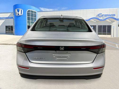 2025 Honda Accord LX 1.5T